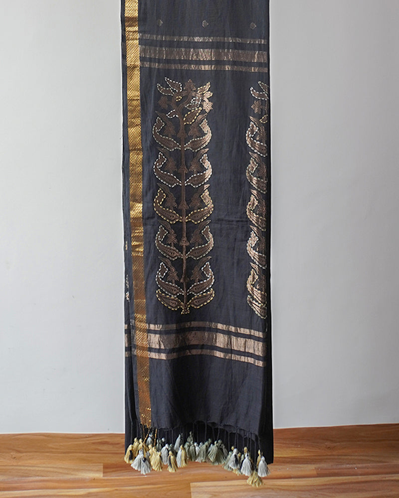 Black Jamdani Chanderi Saree (With Embroidery)