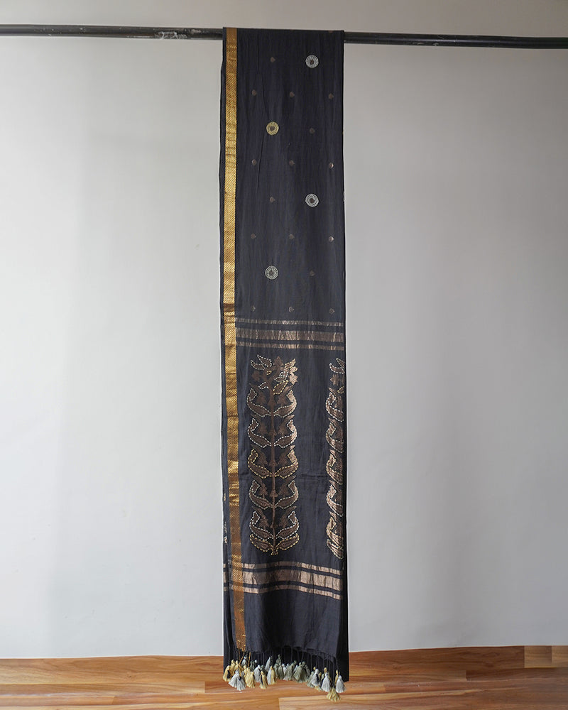 Black Jamdani Chanderi Saree (With Embroidery)