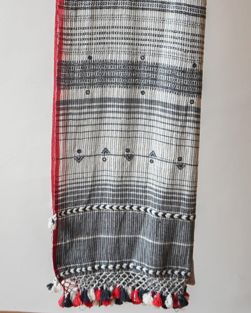 White Kala Cotton Bhujodi Saree