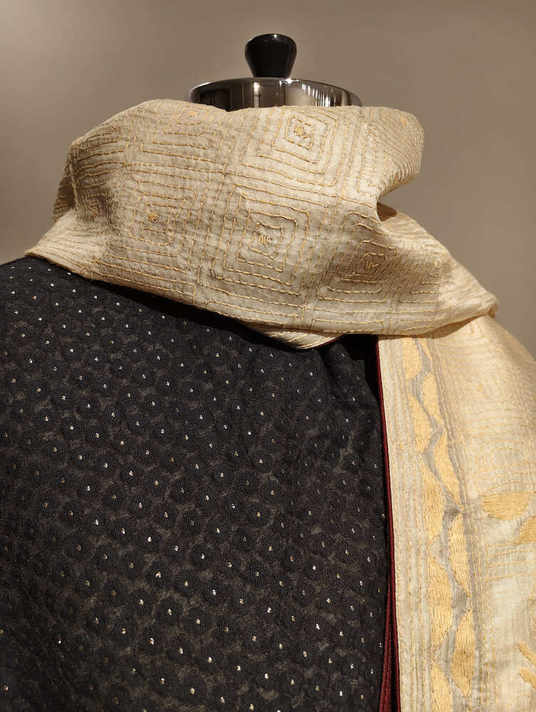 Off White Cream Kantha Stole