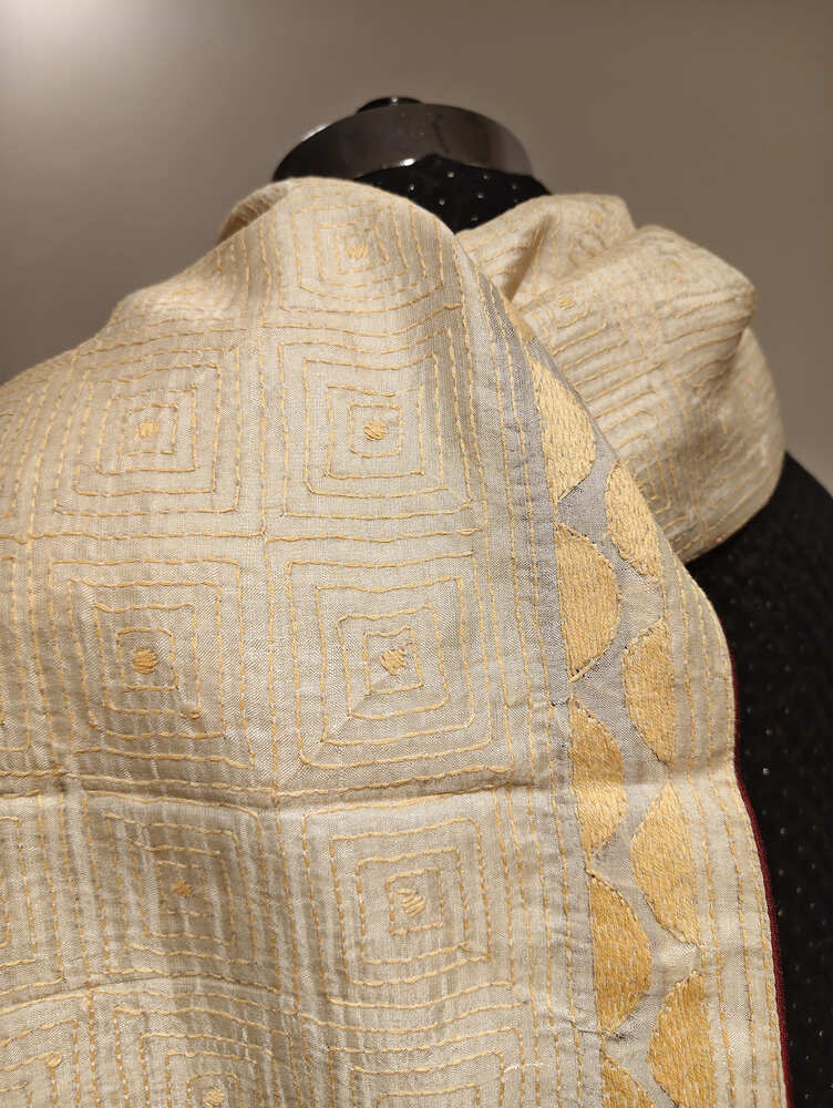 Off White Cream Kantha Stole
