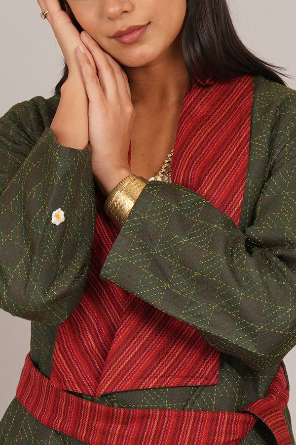 GREEN KANTHA RED WOLLEN SHORT JACKET