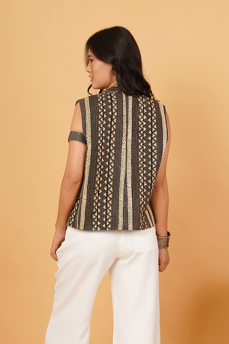CREAM KANTHA AZRAK WAIST COAT 2