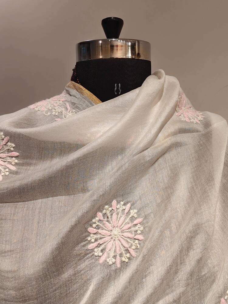 Off White Circular Chikankari Dupatta