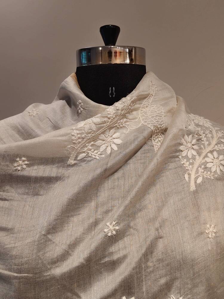White Floral Chikankari Dupatta