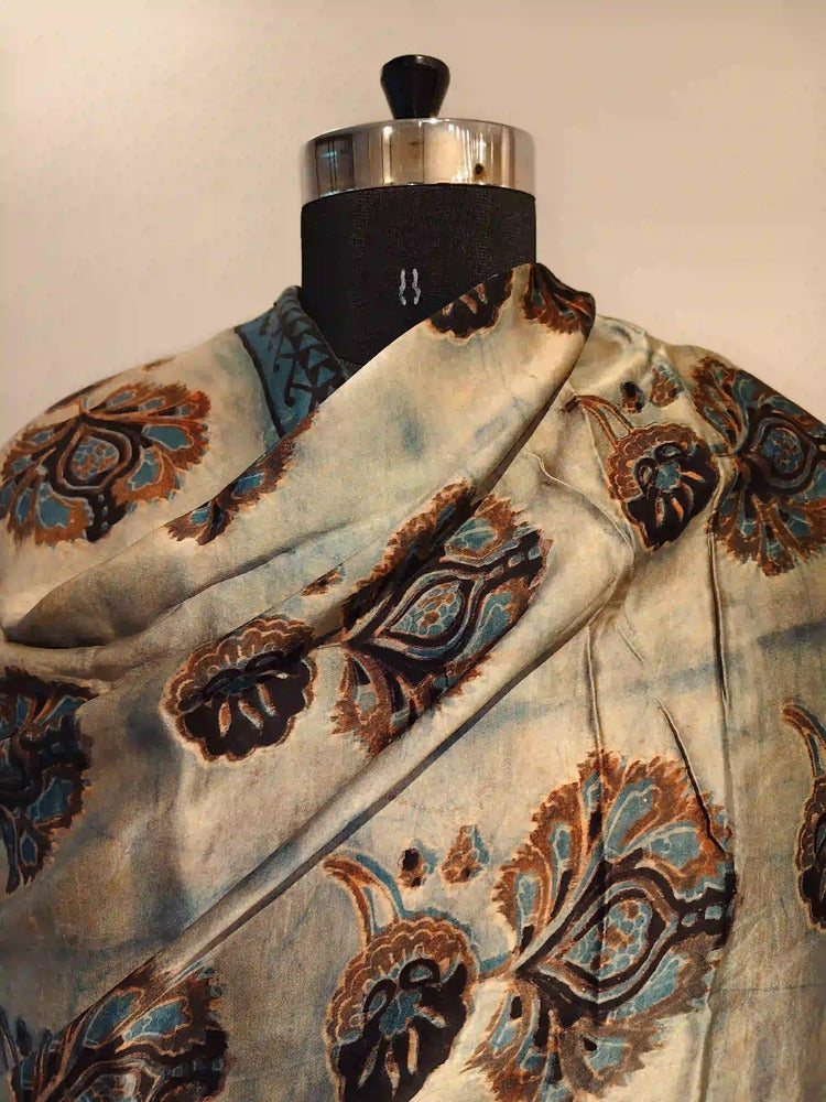 Cream Dabu print Dupatta
