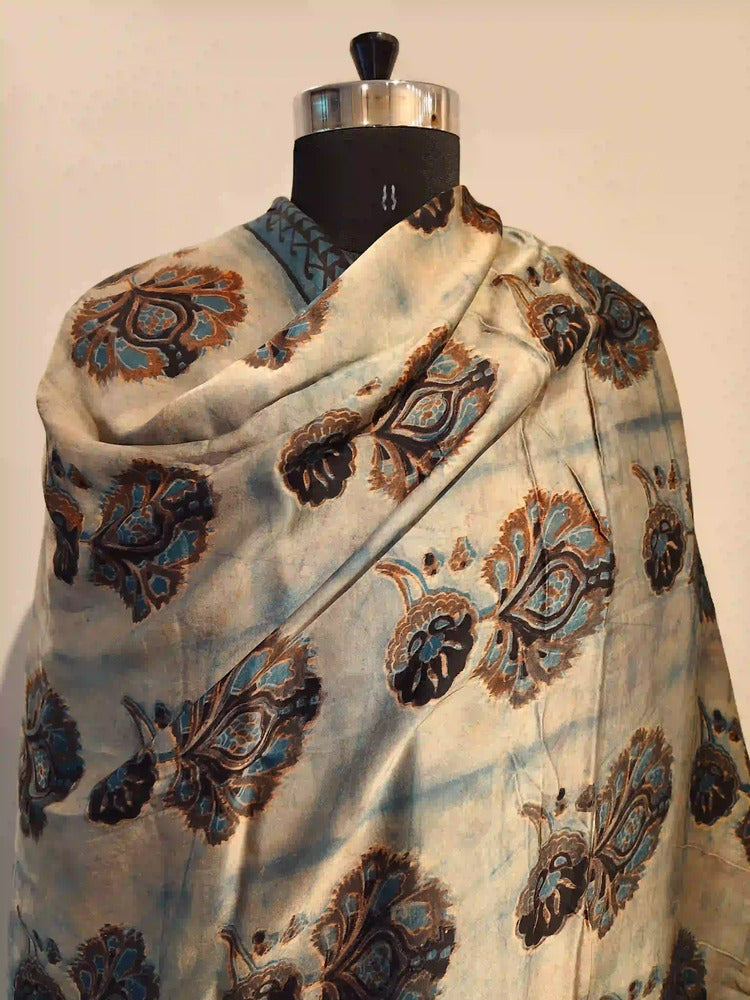 Cream Dabu print Dupatta
