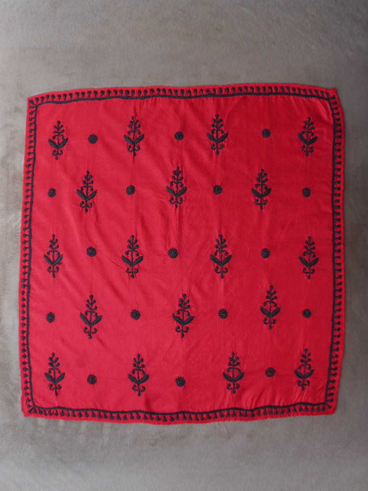 Red Single Pocket Square Gift Box