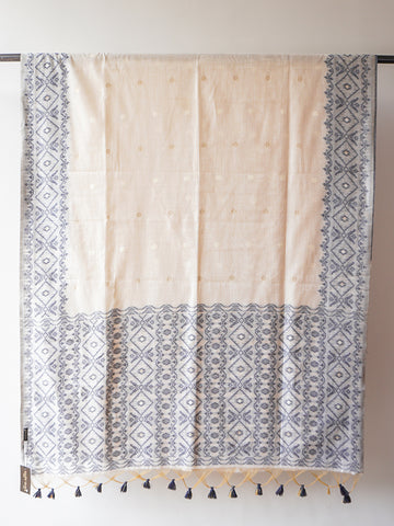 White Jamdani cotton saree.