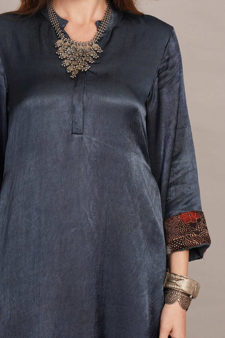 Grey Mashru & Ajrakh Silk Sleeve Detail Kurta Coord Set