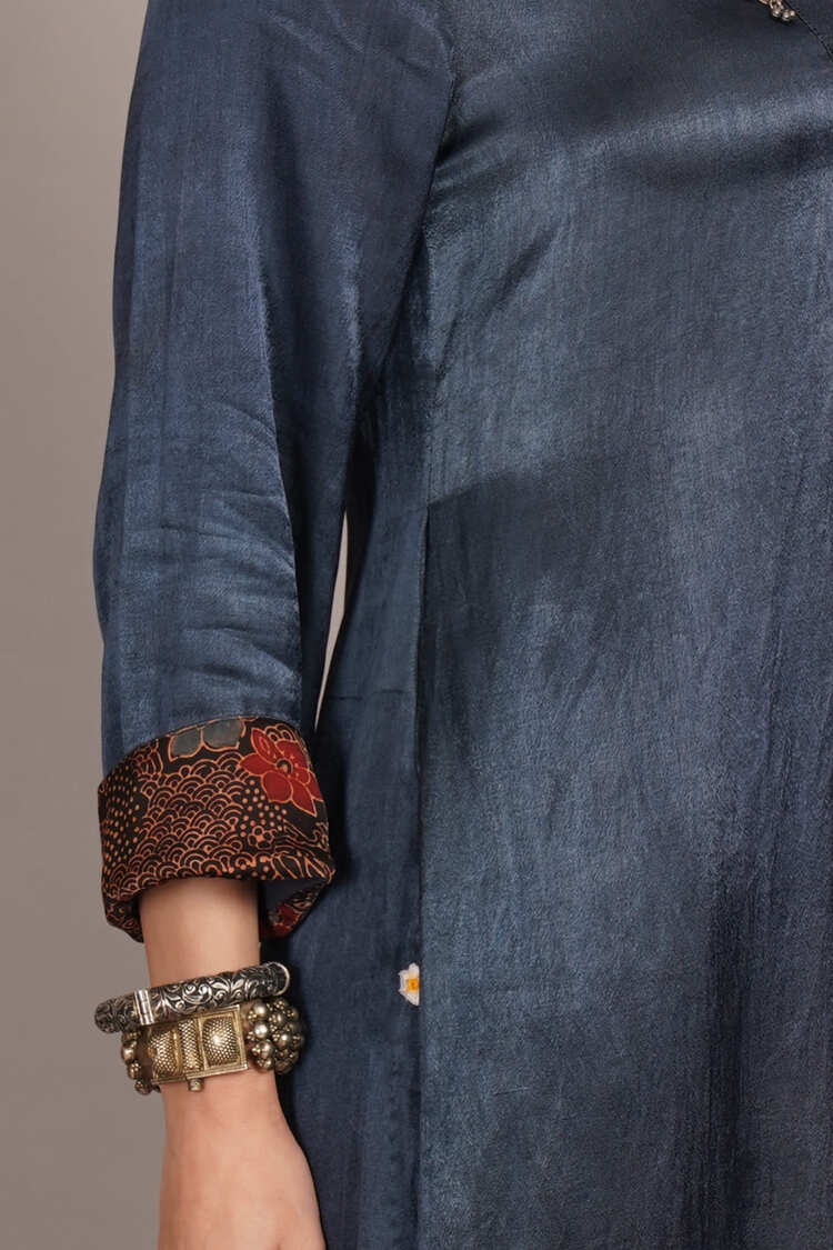 Grey Mashru & Ajrakh Silk Sleeve Detail Kurta Coord Set