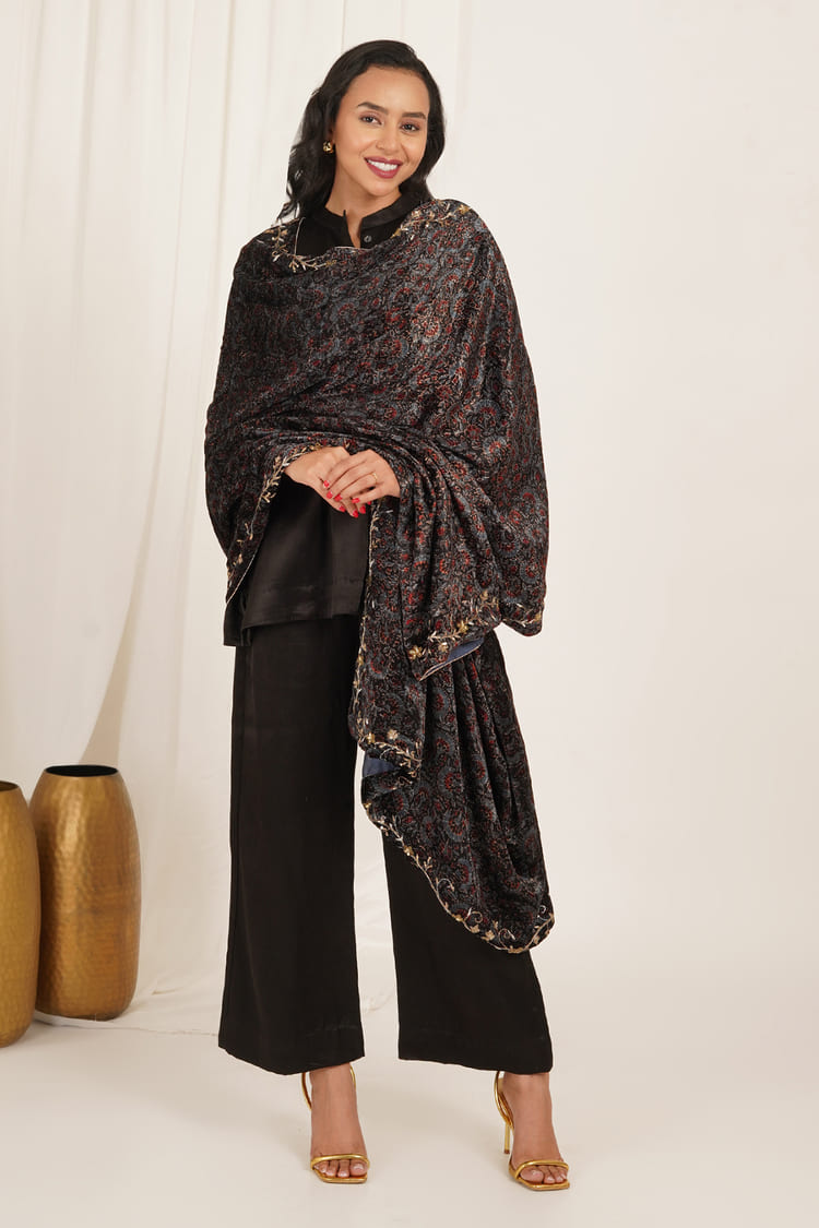 Raven Bloom Ajrak Dupatta