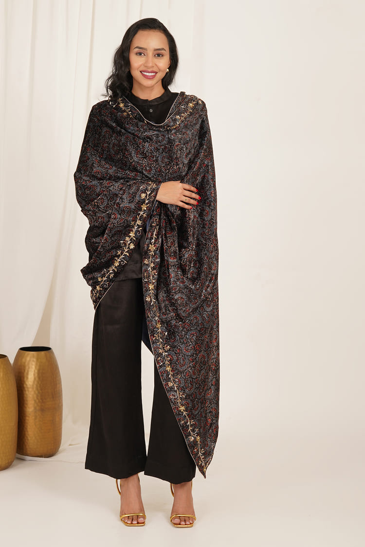 Raven Bloom Ajrak Dupatta
