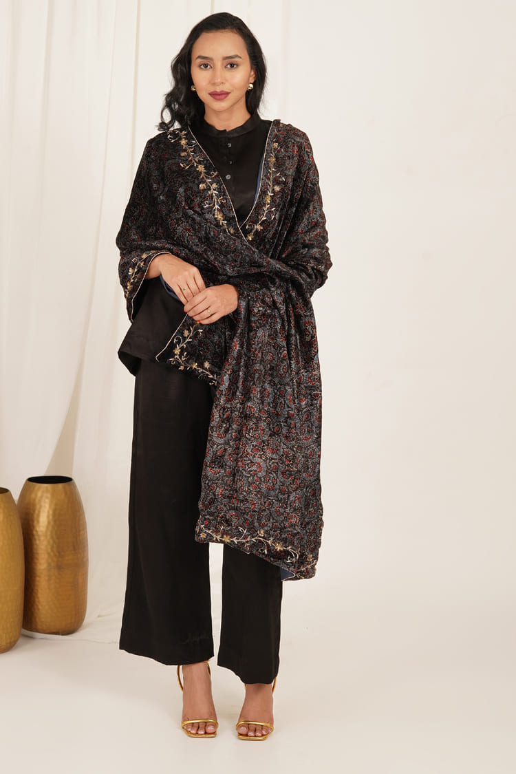 Raven Bloom Ajrak Dupatta