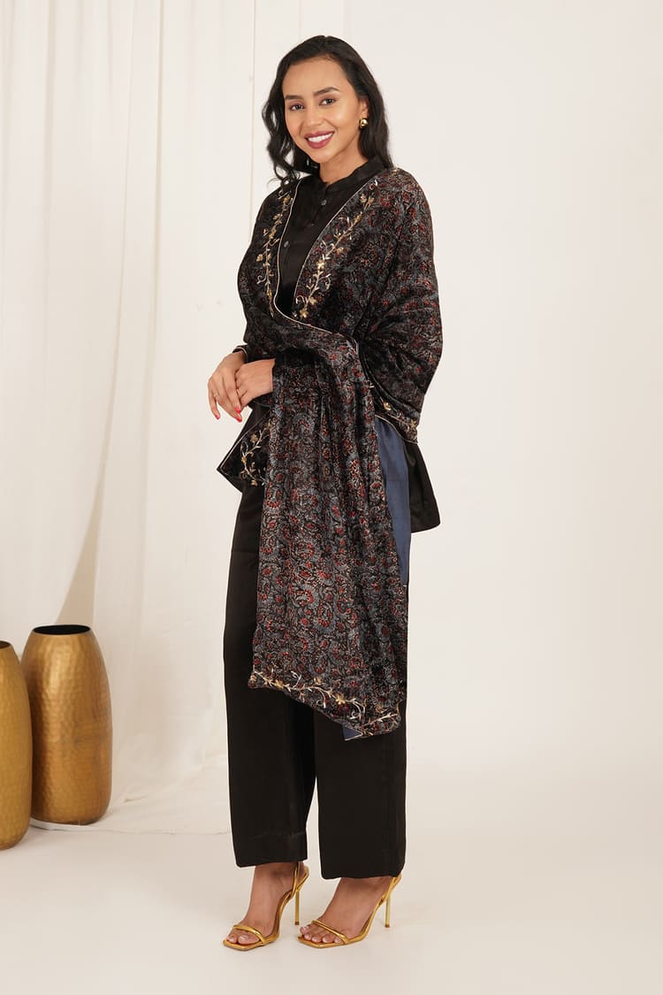 Raven Bloom Ajrak Dupatta