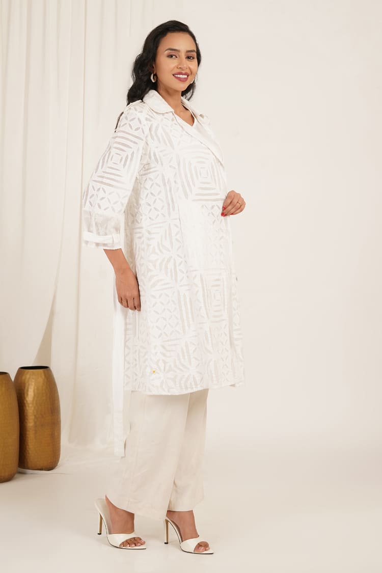 Moonflower Trenchcoart