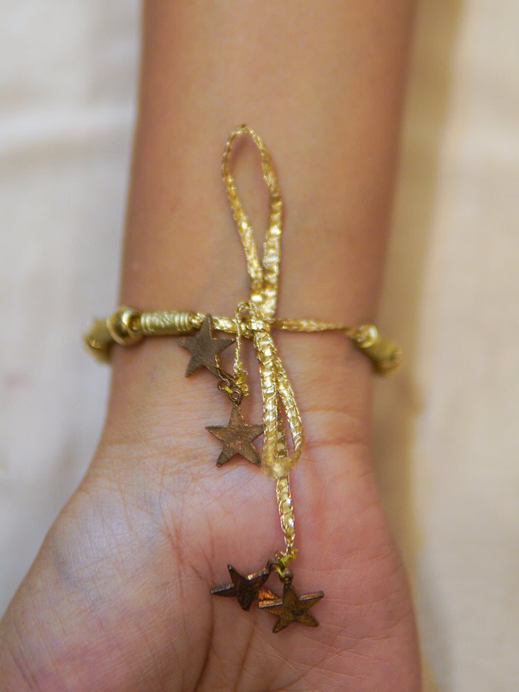 Maitri Olive Green Rakhi