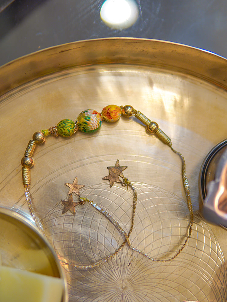 Maitri Olive Green Rakhi