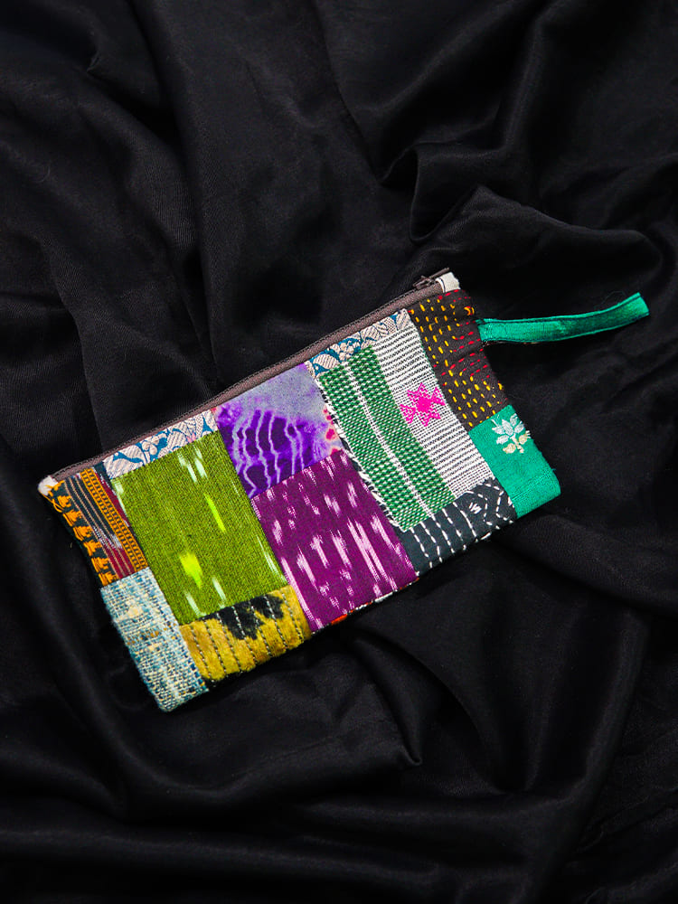 PIECES OF INDIA - POUCH SMALL