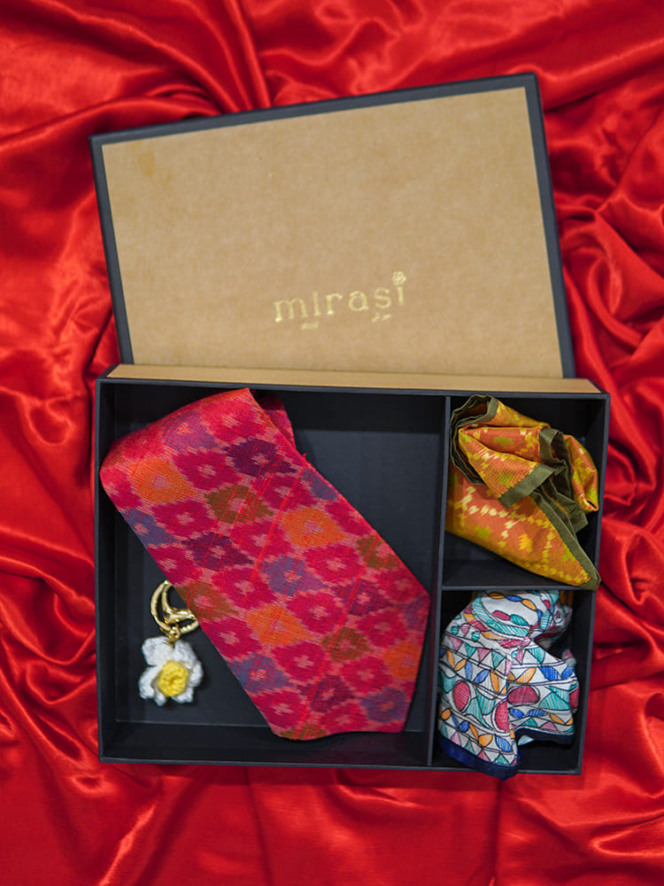 Tevar Red Ikkat Raw Silk Tie Pocket Squares Set