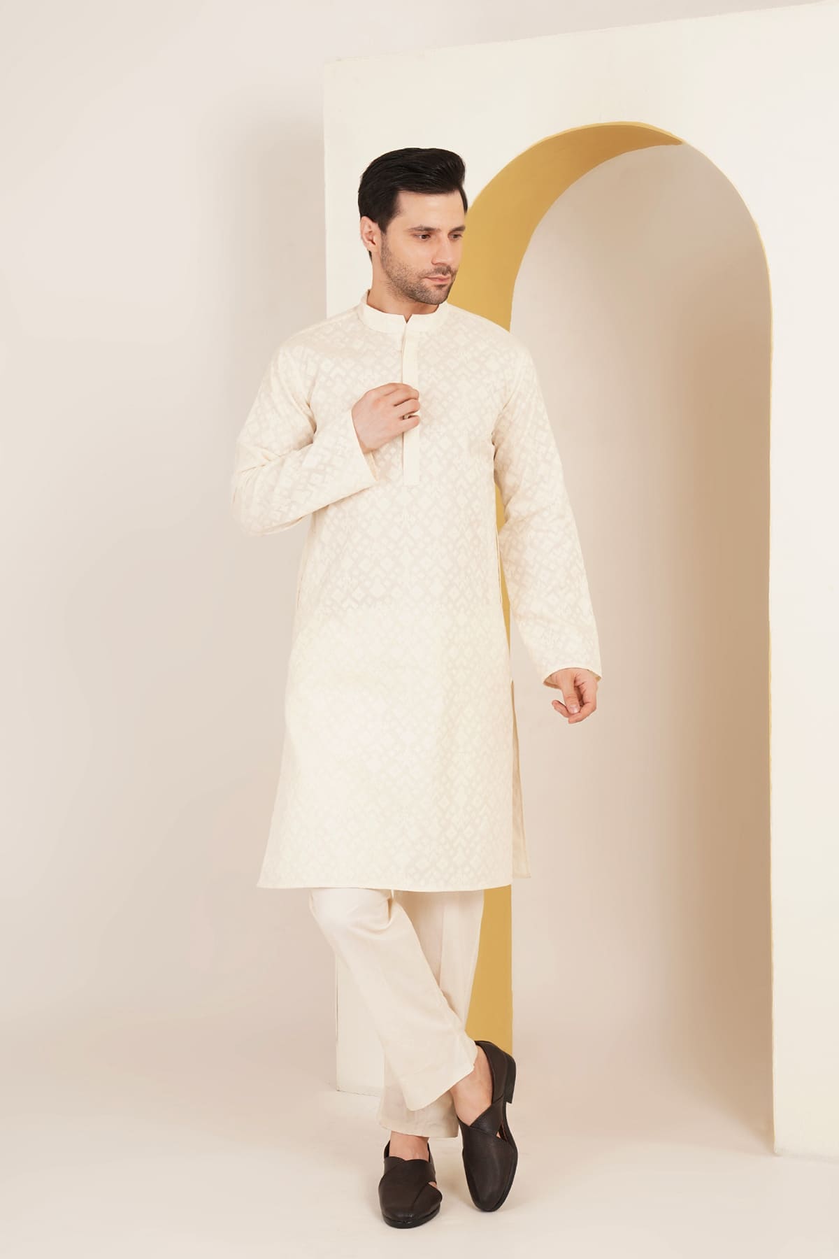 Kedar Cream Kurta Set