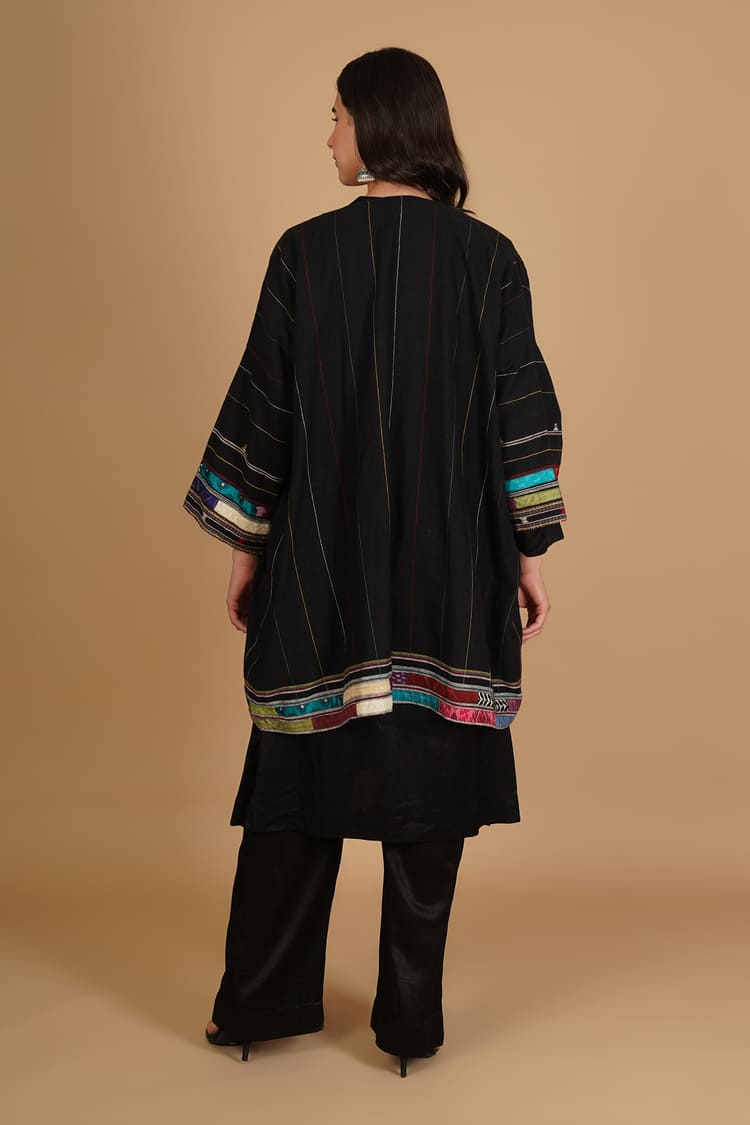 Aven Black Bhujodi Overlay