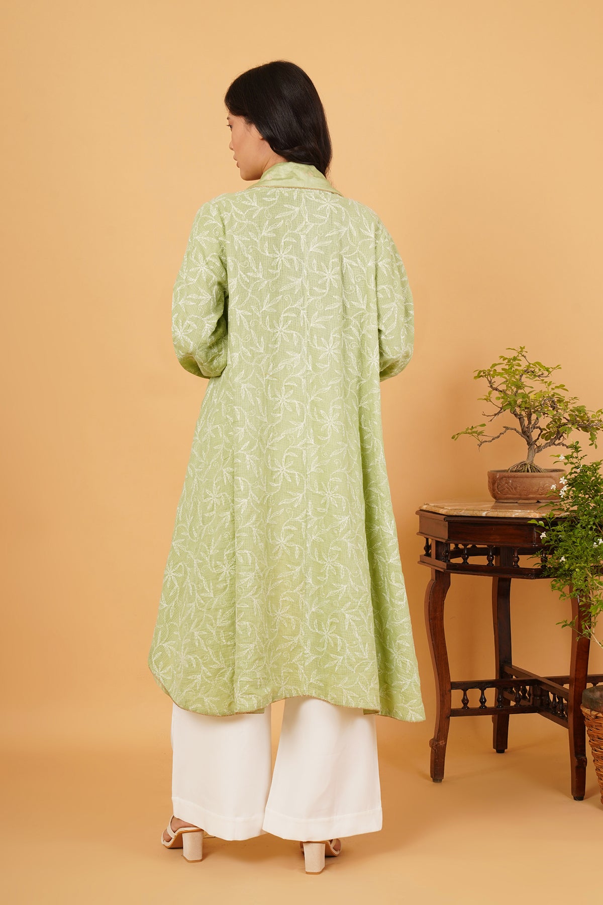 Chikankaari & Chanderi Reversible Overlay