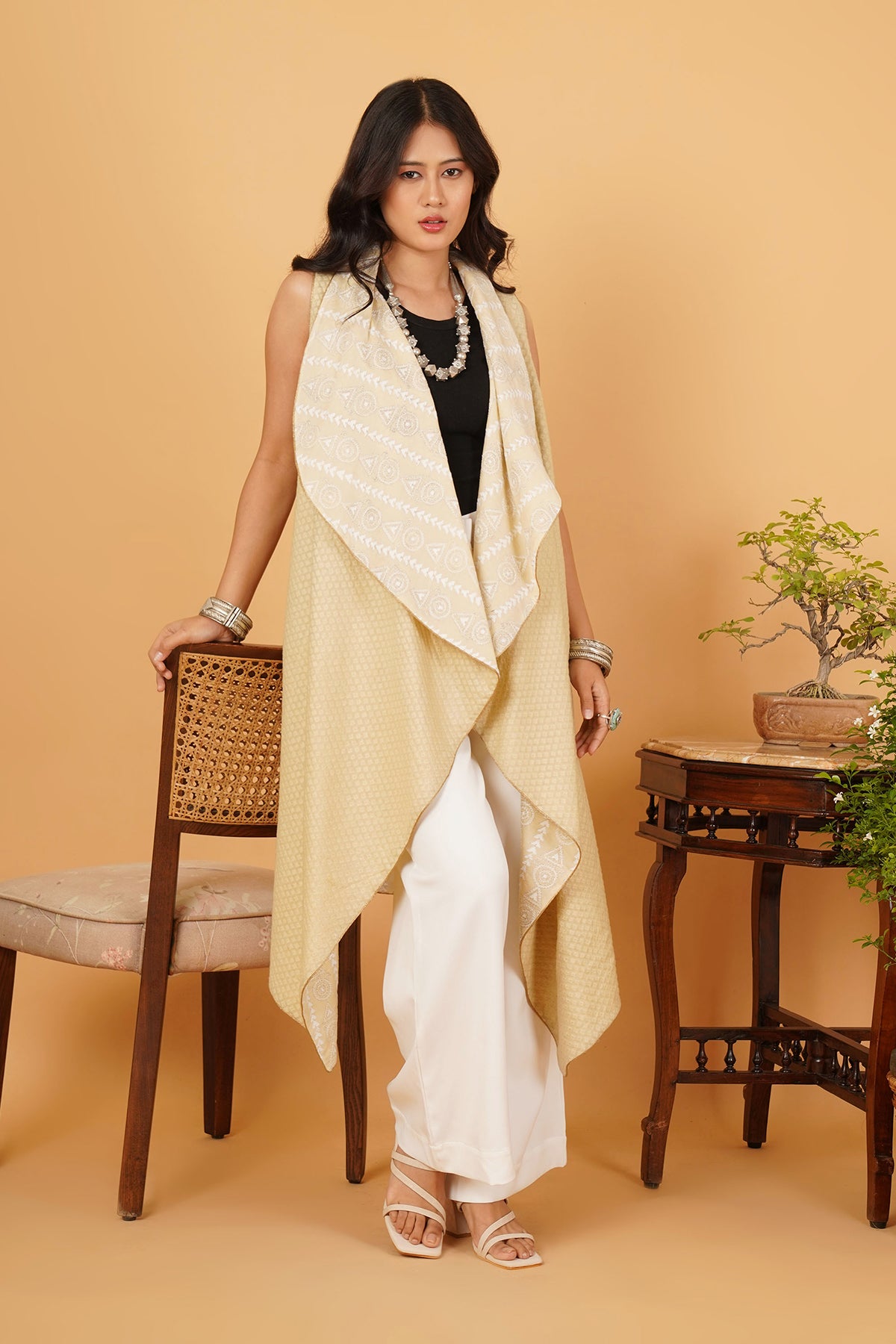 Kantha & Chanderi Reversible Sleeveless Overlay