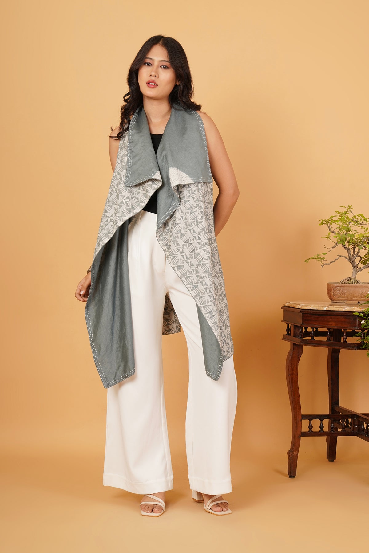 Kantha & Shibori Sleeveless Reversible Overlay