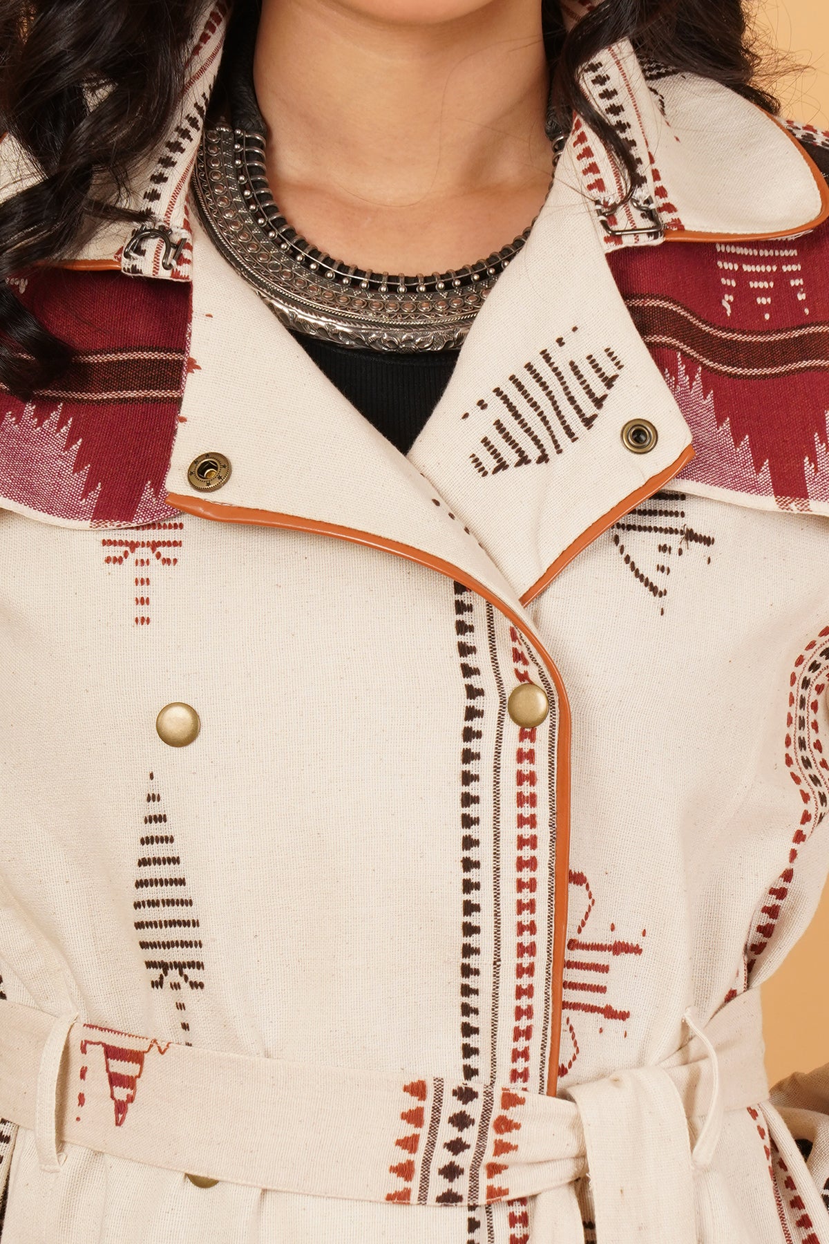 White Kotpad Trenchcoat