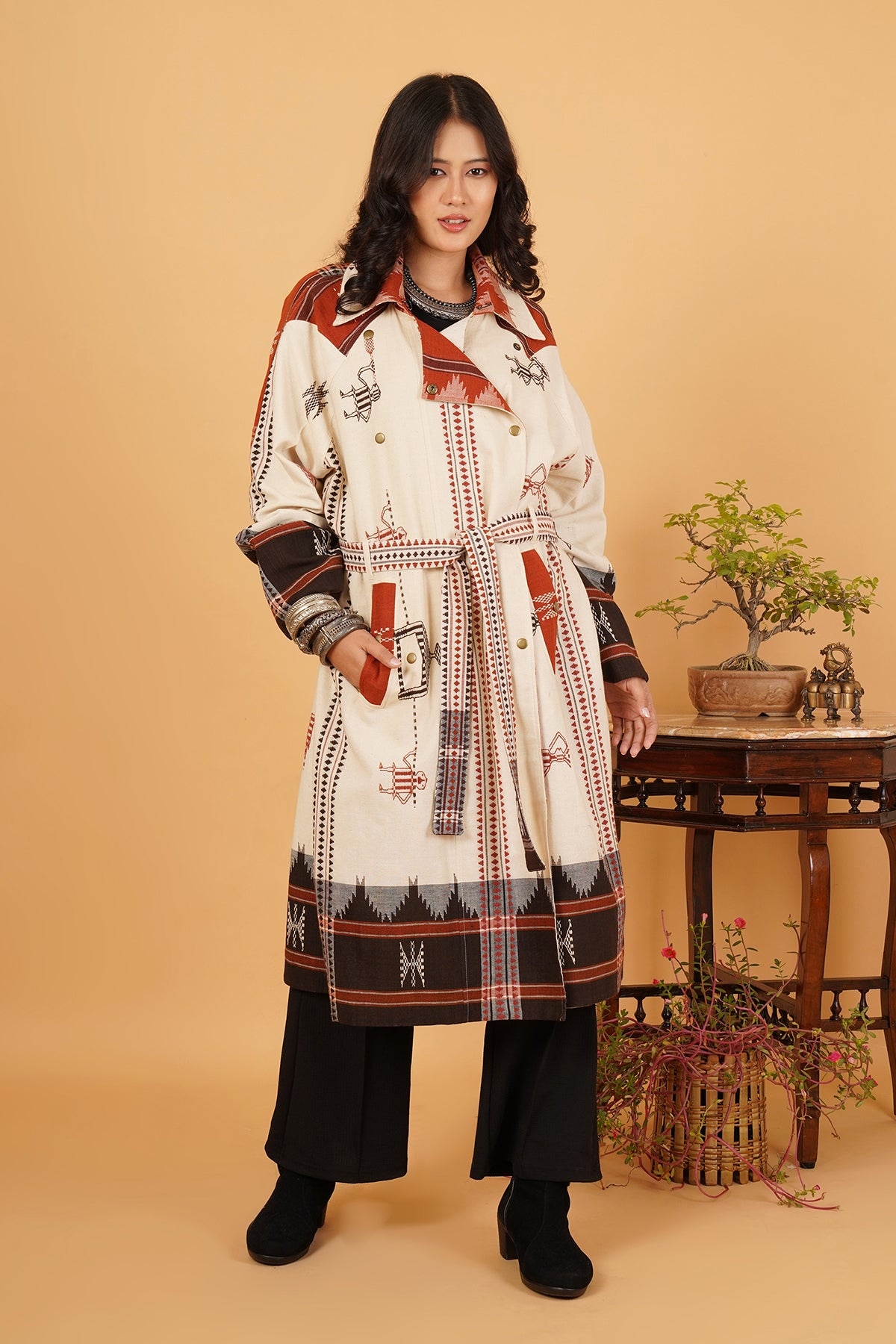 Kotpad Trenchcoat (White/Black/Red)