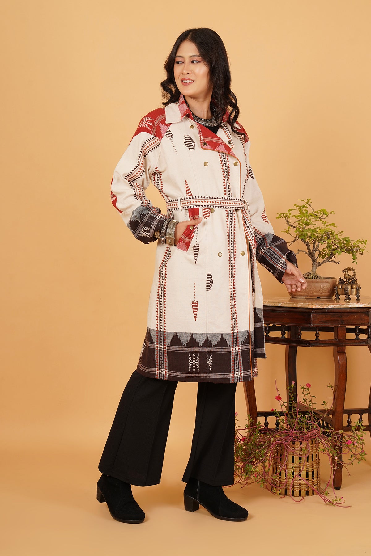 Kotpad Trenchcoat (White/Black/Red)